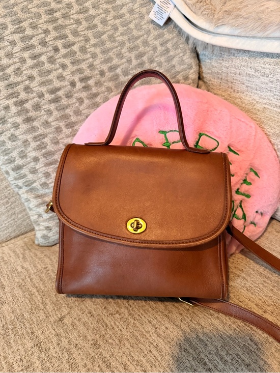 Coach Handbags - Coach Manor Purse 9977